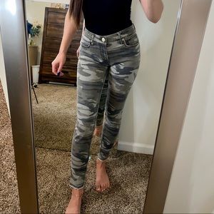Camo Express Mid-Rise Jeans